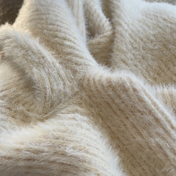 Revolve Tularosa Erin Wrap Cardigan Like New - Picture 8 of 9